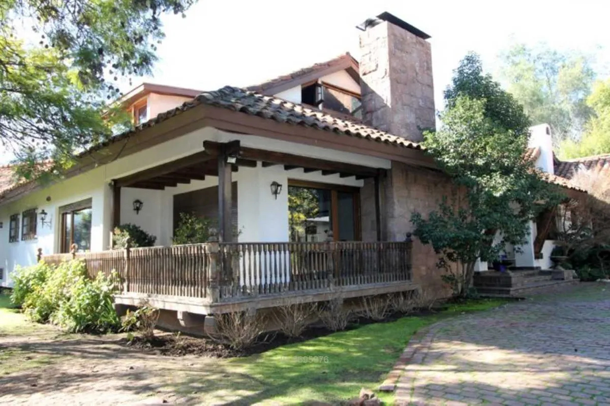 Estupenda Casa Colonial, San Carlos De Apoquindo, Las Condes