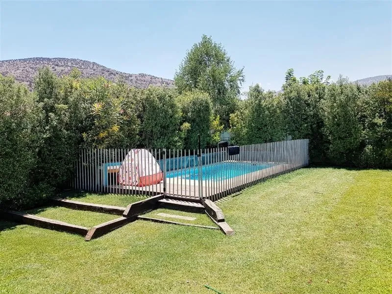 Casa En Venta De 3 Dorm. En Colina