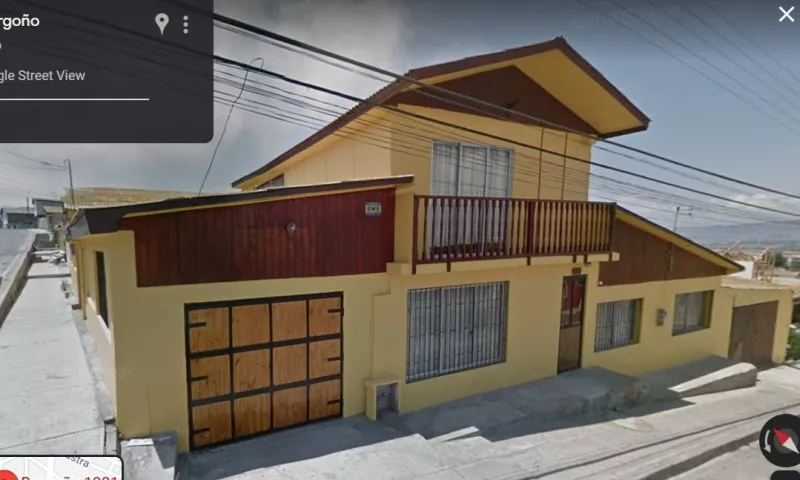 Se Vende Amplia Propiedad Ubicada En Parte Alta, Coquimbo. 
