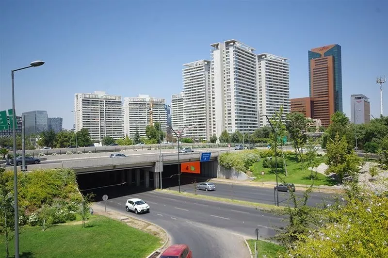 Departamento En Venta De 2 Dorm. En Las Condes