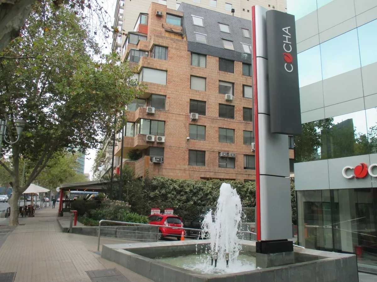 Estate at Home Avenida El Bosque Norte, Barrio El Golf, Las Condes