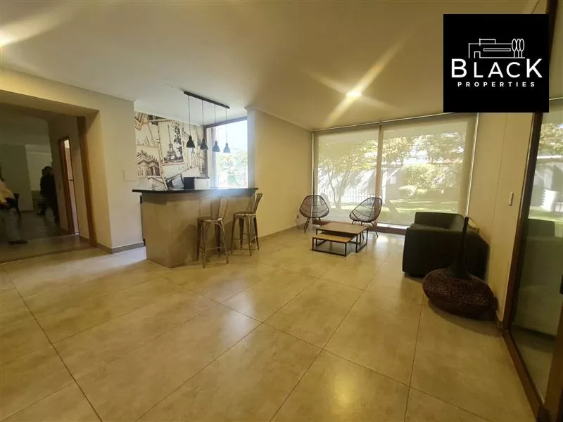 Departamento En Venta De 3 Dorm. En Lo Barnechea. 