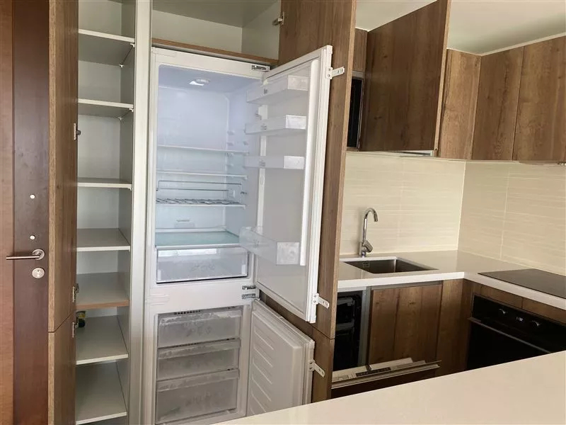 Departamento En Venta De 2 Dorm. En Las Condes