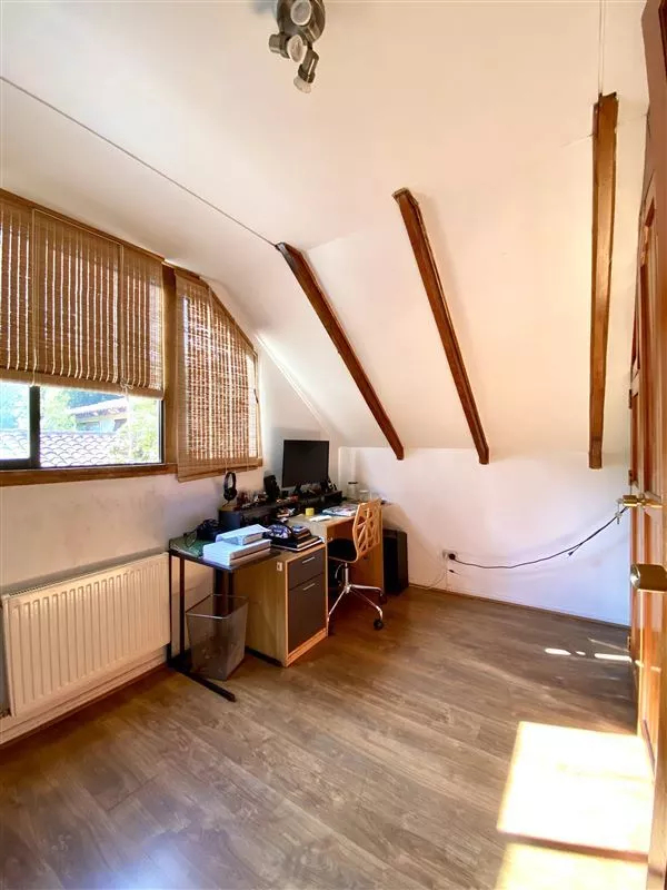 Casa En Venta De 5 Dorm. En Las Condes
