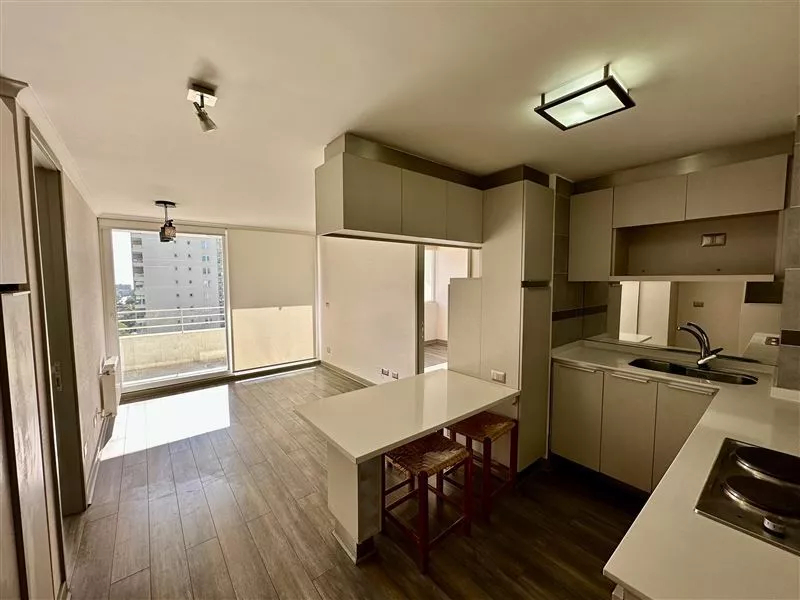 Departamento En Venta De 2 Dorm. En Concón
