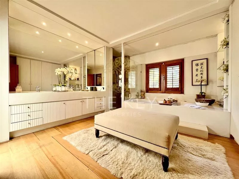 Amplia Casa Venta 5 Dormitorios - El Arrayán, Lo Barnechea