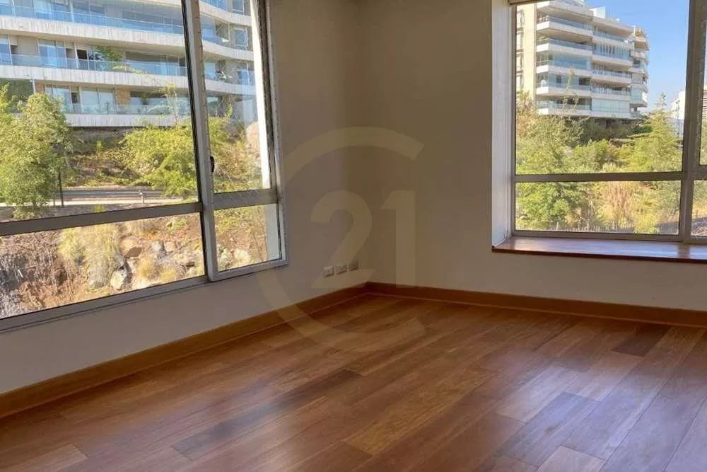 Arriendo Penthouse En San Carlos De Apoquindo, Las Condes