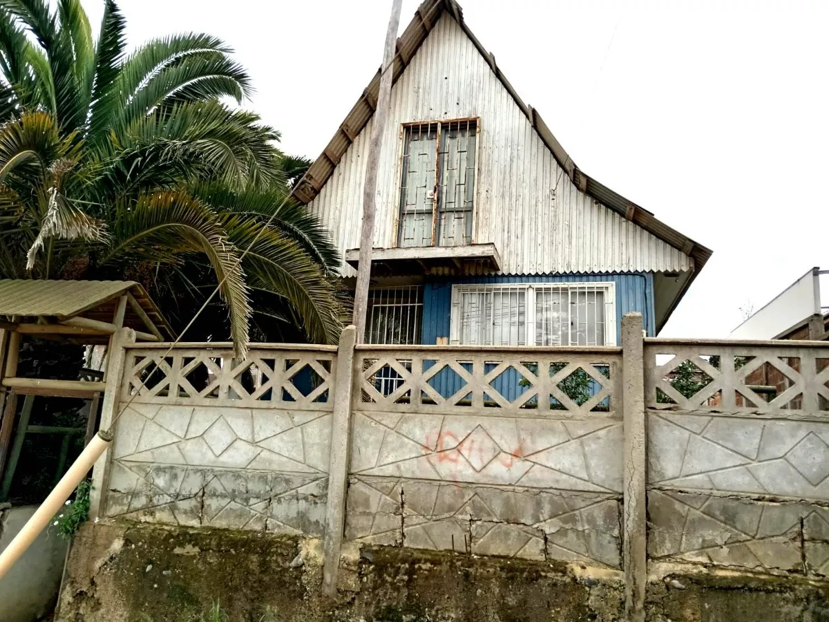 Casa Con Vista Al Mar En El Quisco