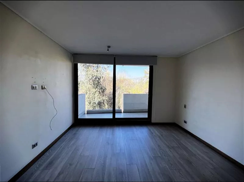 Departamento En Venta De 2 Dorm. En Lo Barnechea
