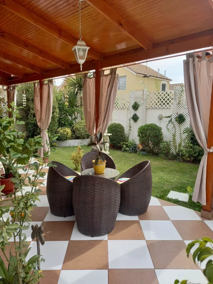 Hermosa Casa 3d 2b En Exclusivo Condominio De San Bernardo.