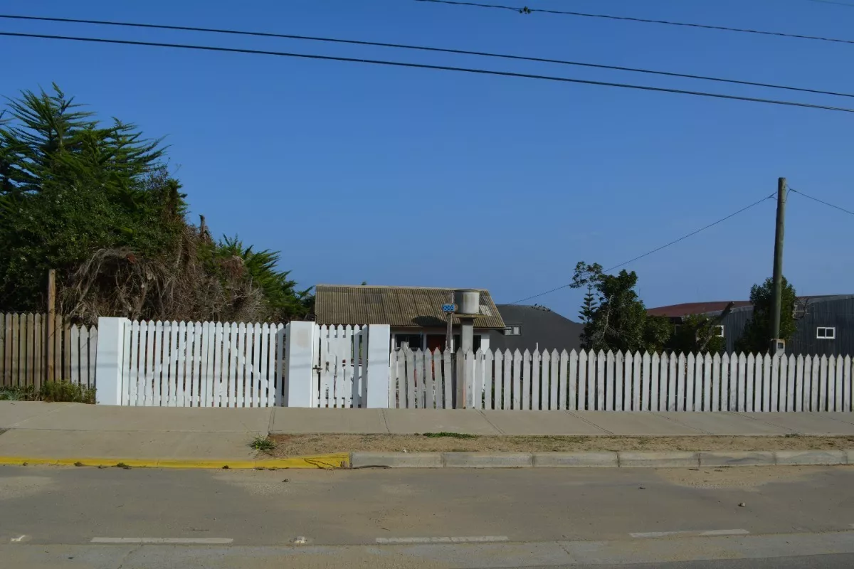 Venta Casa Con 900 Mts2 Terreno, El Tabo, Cercano A La Playa