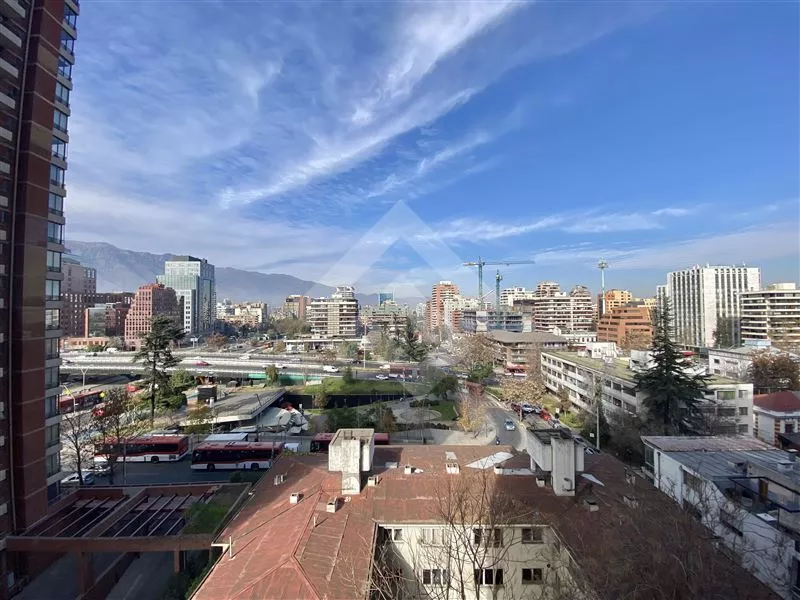 Departamento De 1 Dorm. En Las Condes Escuela Militar 