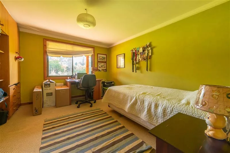 Casa En Venta De 6 Dormitorios En Calera De Tango