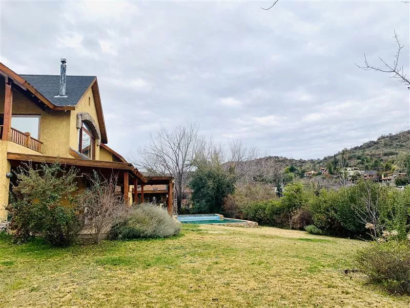 Casa En Venta En Lo Barnechea