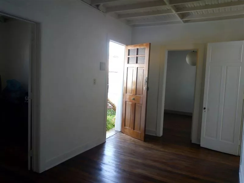 Estate at Home Jose Manuel Infante / Santa Isabel, Barrio Italia