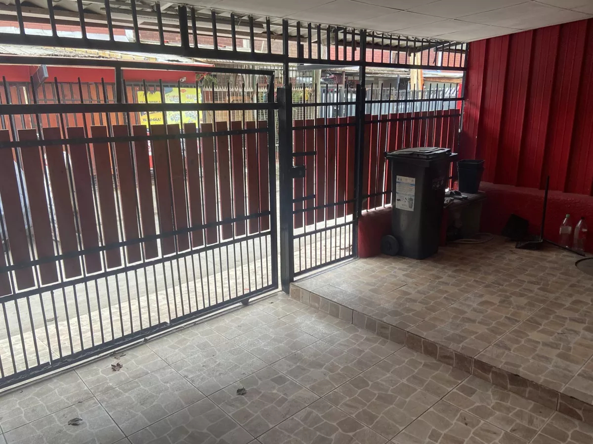 Oportunidad Amplia Casa