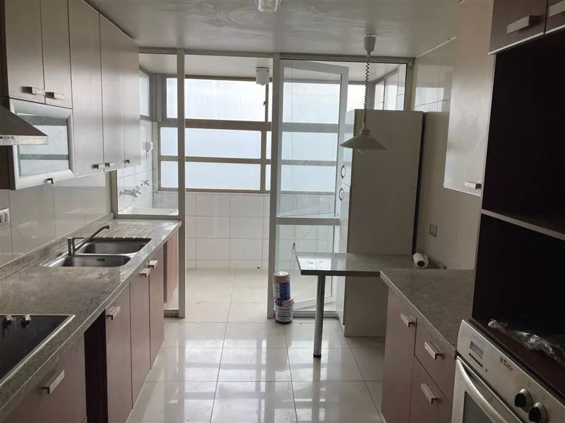 Departamento En Venta De 3 Dorm. En Vitacura
