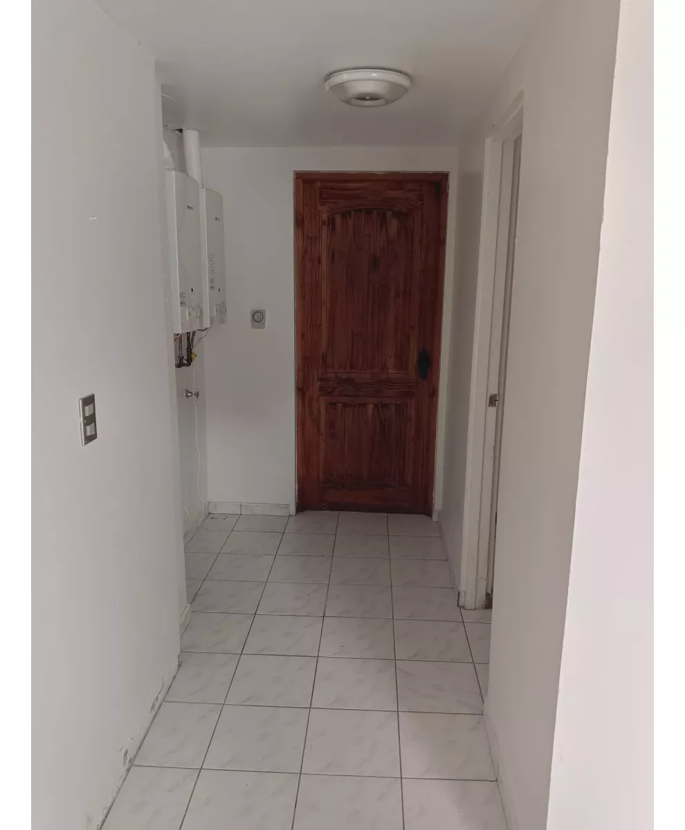 Amplia Casa En Venta - Lomas De Montemar
