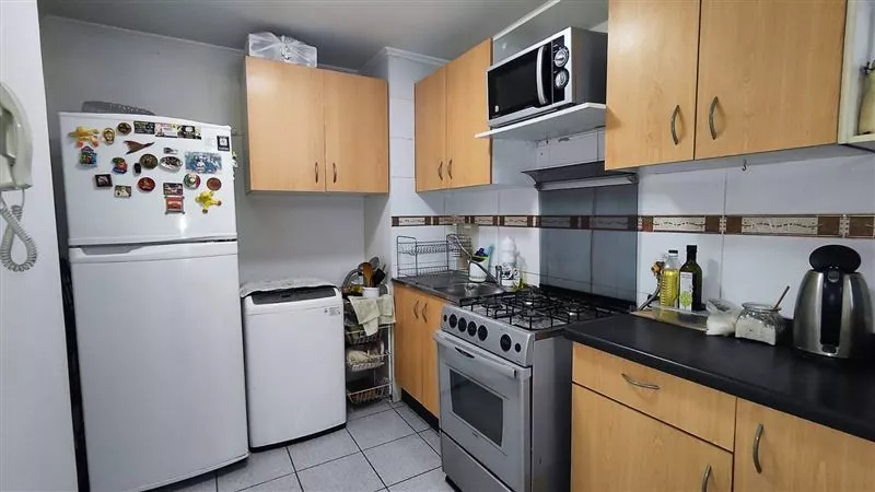 Departamento En Venta De 2 Dorm. En San Miguel