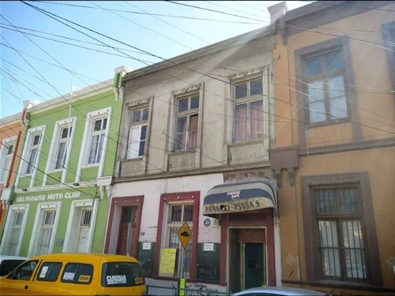 Casa En Venta De 6 Dorm. En Valparaíso