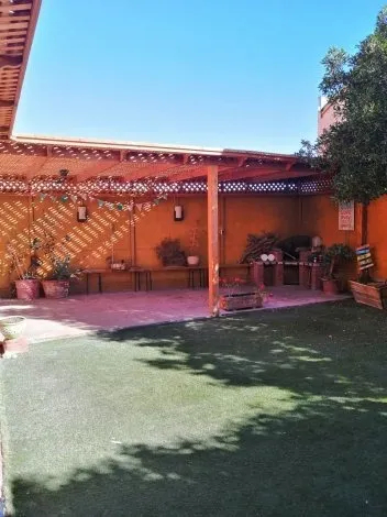 Acogedora Y Amplia Casa De Tres Pisos 