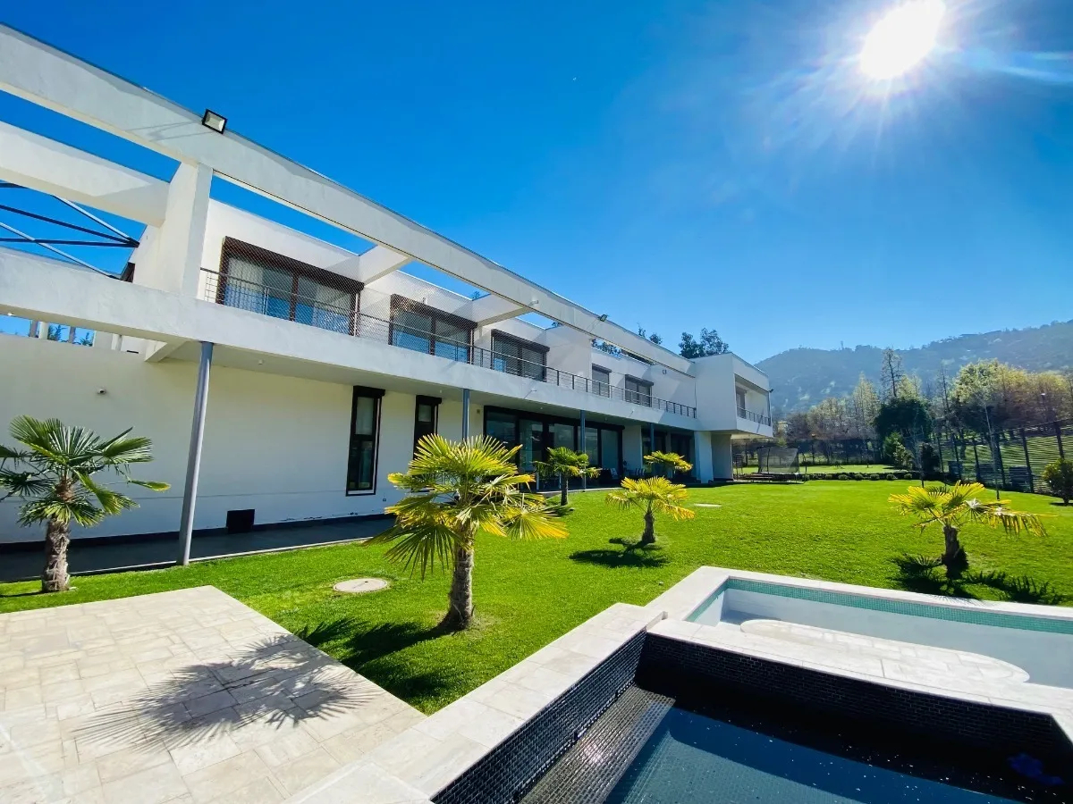 Moderna Casa Mediterránea - Exclusivo Condominio