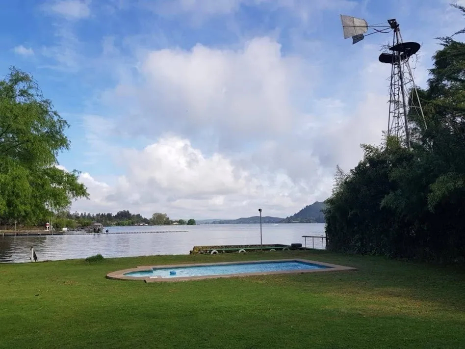 Casa En Venta El Estero, Lago Rapel- Orilla De Lago