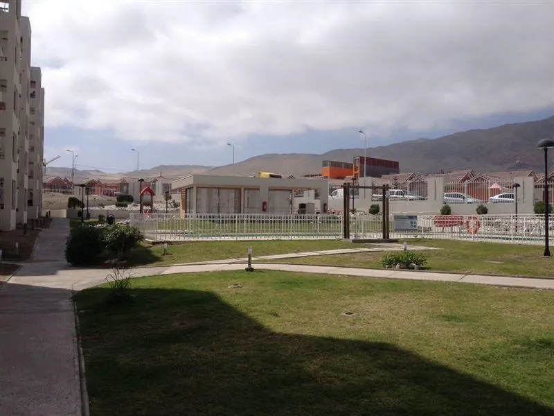 Vendo Hermoso Deparatamento De 3 Dormitorios, 1 Baño, Balcón Y 1 Estacionamiento En Los Conquistadores - Antofagasta, Costa Laguna, Antofagasta, Antofagasta