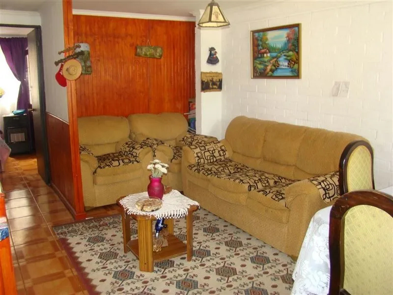 Casa En Venta De 4 Dorm. En Puente Alto
