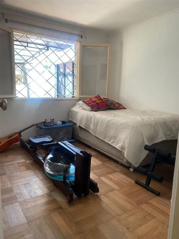 Vende Casa 3 Dorm. + Servicio En Las Condes