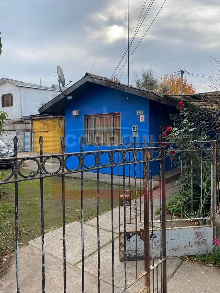 Se Vende Casa En Población Santa Ines, Curicó.
