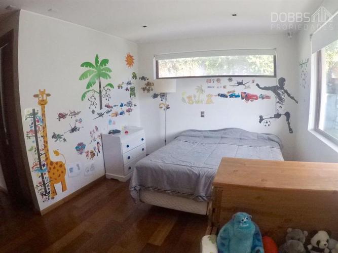 Lonco Parque, Moderna Casa