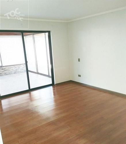 Alto Macul / Condominio Puerta Roja