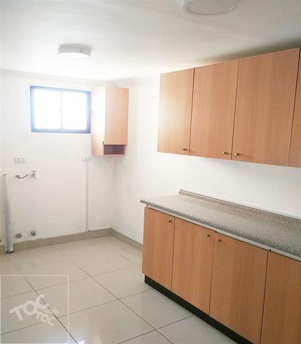 Alto Macul / Condominio Puerta Roja
