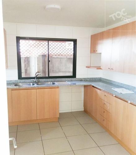 Alto Macul / Condominio Puerta Roja