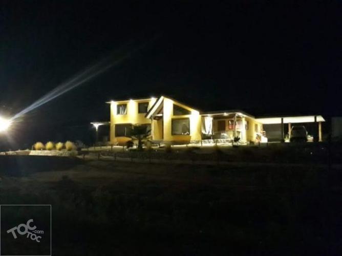 CAMINO PENCAHUE/RESTAURANT CAUPOLICÁN