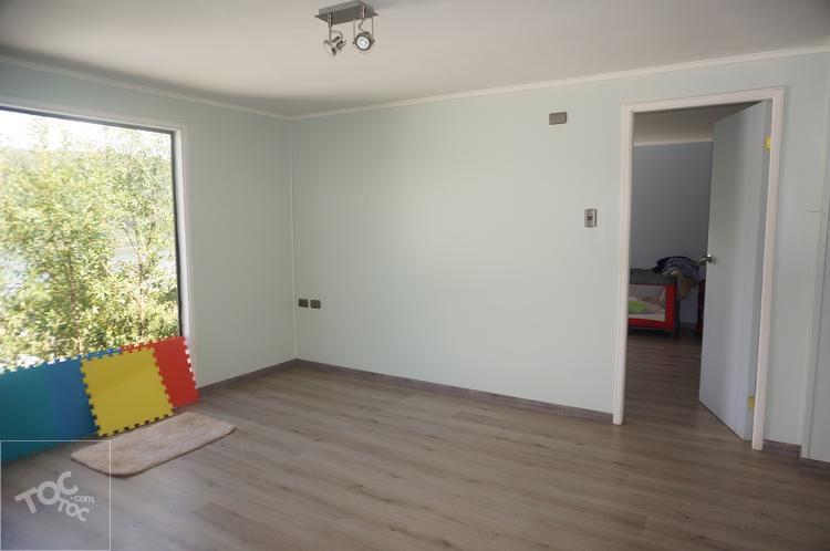Casa en venta sector Pinohuacho con vista al mar