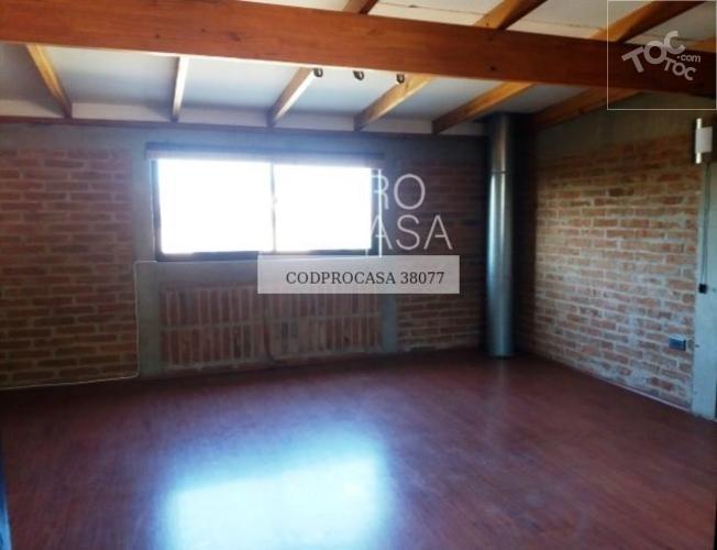 Avda. Manantiales/Los Peumos