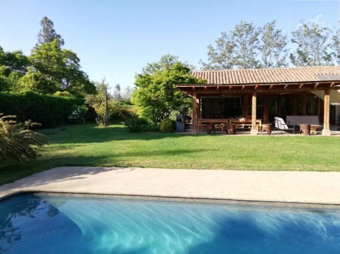 Condominio Los Almendros Sur/Avda Calera de Tango CV