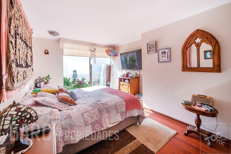 Vendo casa en condominio, cercana a calle Balmaceda