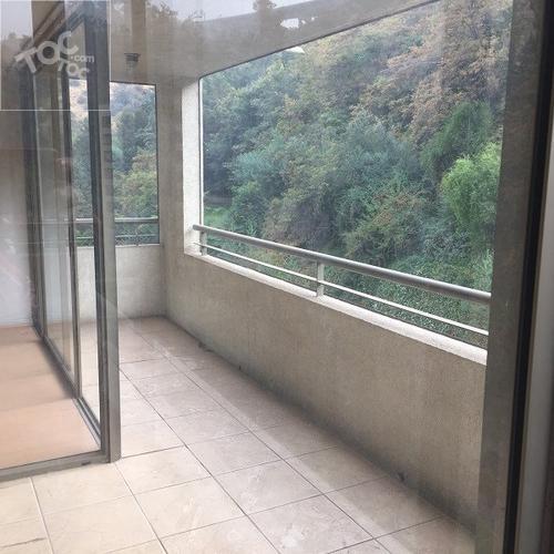 Condominio Bosques de la Pirámide, Edificio Los Castaños