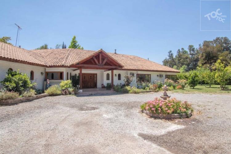 2 casas en Condominio en Calera de Tango
