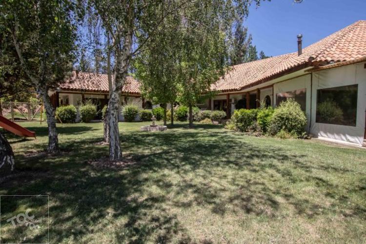 2 casas en Condominio en Calera de Tango