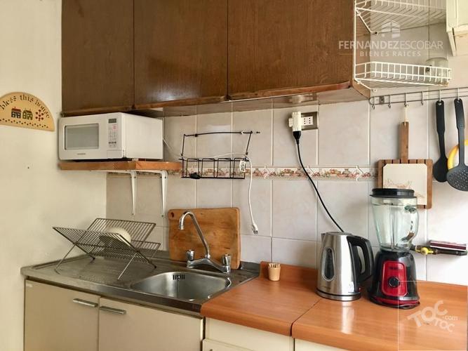 VIÑA DEL MAR - SE VENDE DPTO 4 PERSONAS 2D 1B. Edificio Achaos.