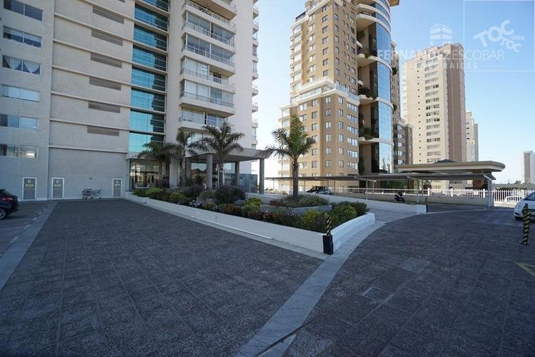 REÑACA - SE ARRIENDA DPTO 5 PERSONAS 2D 2B. Edificio Mirador del Mar