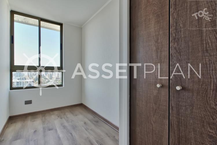 Cuarta Avenida 1350 (+ Estacionamiento /+ Bodega), Condominio Conquista Cuarta Avenida