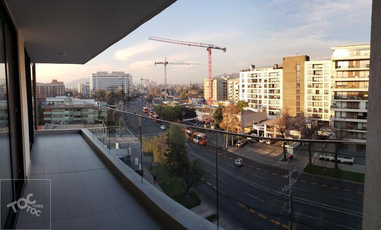 Metro Hernando de Magallanes / Los Trigales / Las Condes