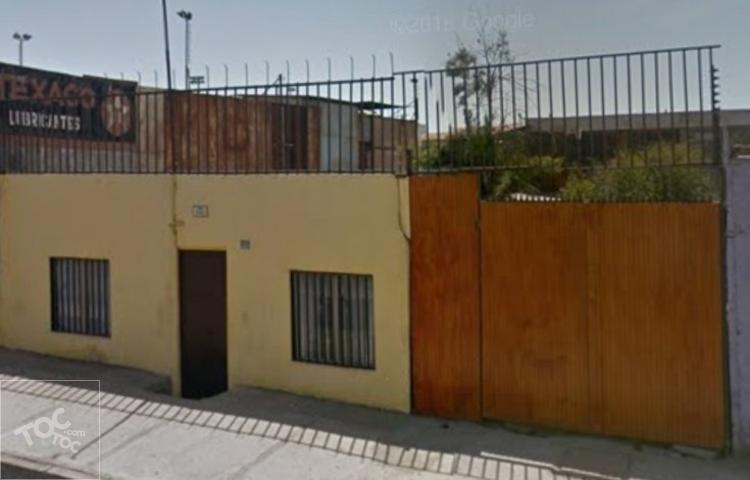 Venta terreno en avenida