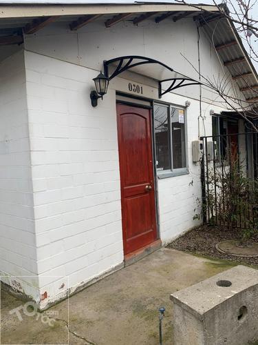 CASA CON EXCELENTE CONECTIVIDAD EN LA COMUNA DE PELARCO