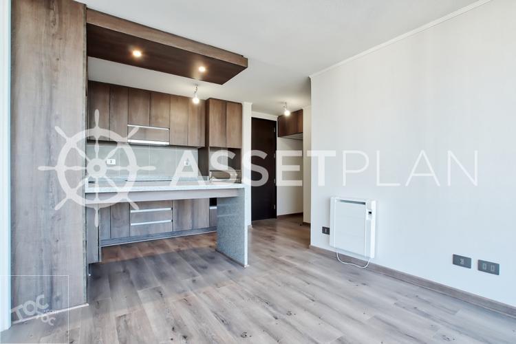 Cuarta Avenida 1350 (+ Estacionamiento /+ Bodega), Condominio Conquista Cuarta Avenida